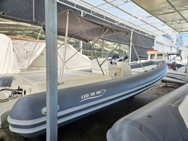 LED 32 GS (DEMO)+X2 EVINRUDE G2 150CV - immagine 3
