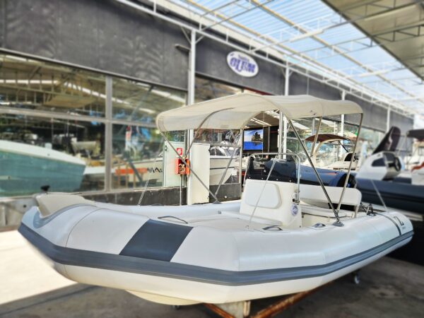 ZODIAC MEDLINE 5 MT+ MERCURY 40 CV - immagine 6