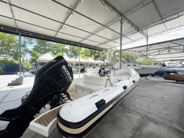 JOKER BOAT CLUMAN 21+ SUZUKI 150CV AP - immagine 3