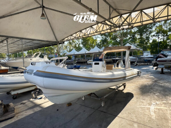 NOHA 55+ HONDA 40CV