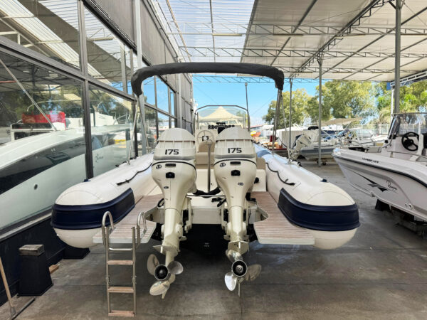 JOKER BOAT CLUBMAN 24+ X2 EVINRUDE 175CV - immagine 3