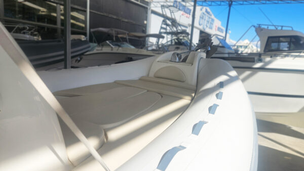 ZODIAC MEDLINE 3+ HONDA 225CV - immagine 4