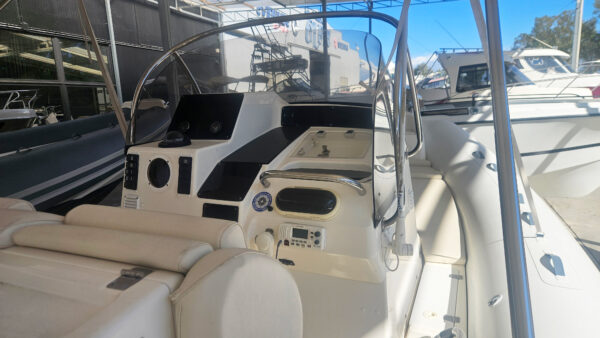 ZODIAC MEDLINE 3+ HONDA 225CV - immagine 5