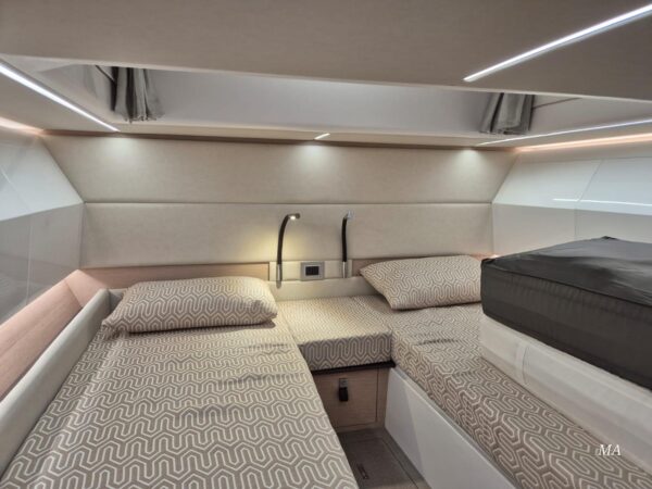 SALPA SOLEIL 52+ X3 YAHAMA 450CV DEMO - immagine 3